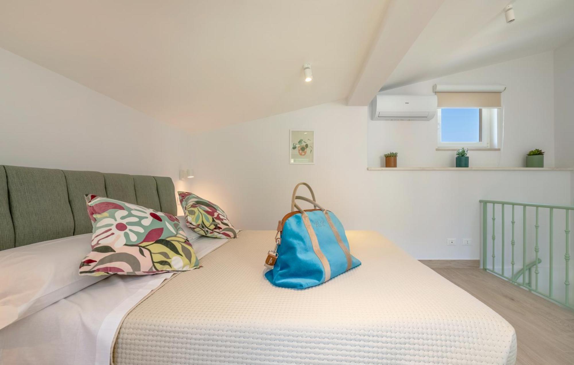 Eleni Sorrento Hotel Luaran gambar